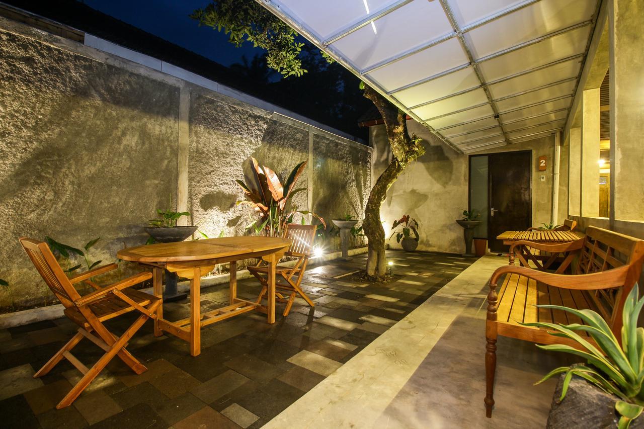 Watu Agung Guest House Magelang Exterior foto